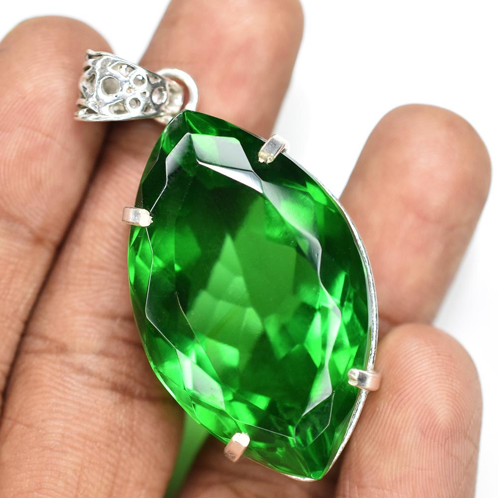 

Натуральний зелений топаз кулон 108 каратів маркіза огранювання сертифікований дорогоцінний камінь подарунок для нього MY.PD-105-NS 52.5 mm approx зелений