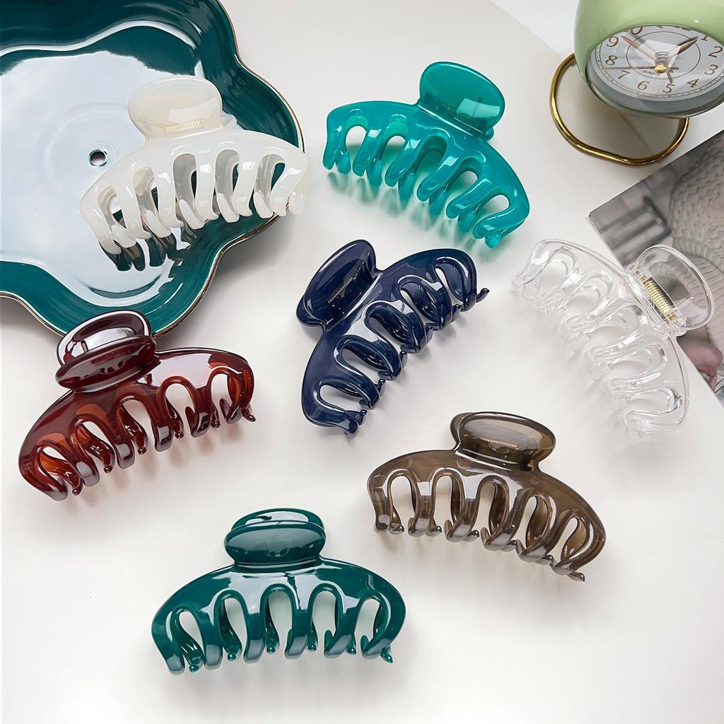 UV Printed Painted Pumpkin Hair Claw Premium PC Material Drop Resistant Elegant Hair Clip Hair Styling Shark Clip Hair Accessories For Women