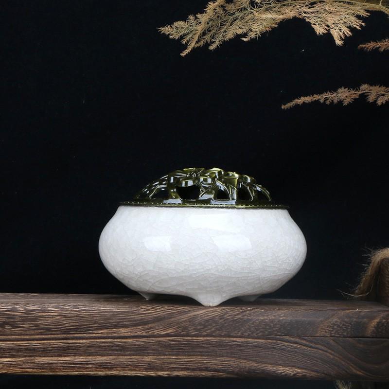 Ceramic Plate Incense Burner for Home Aromatherapy - Suitable for Bathroom, Bedroom, or Living Room.