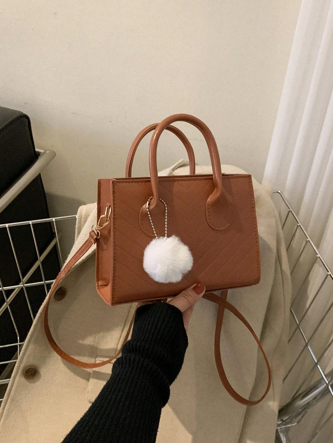 

Chevr Detail Pompom Decor Square Bag шоколадний