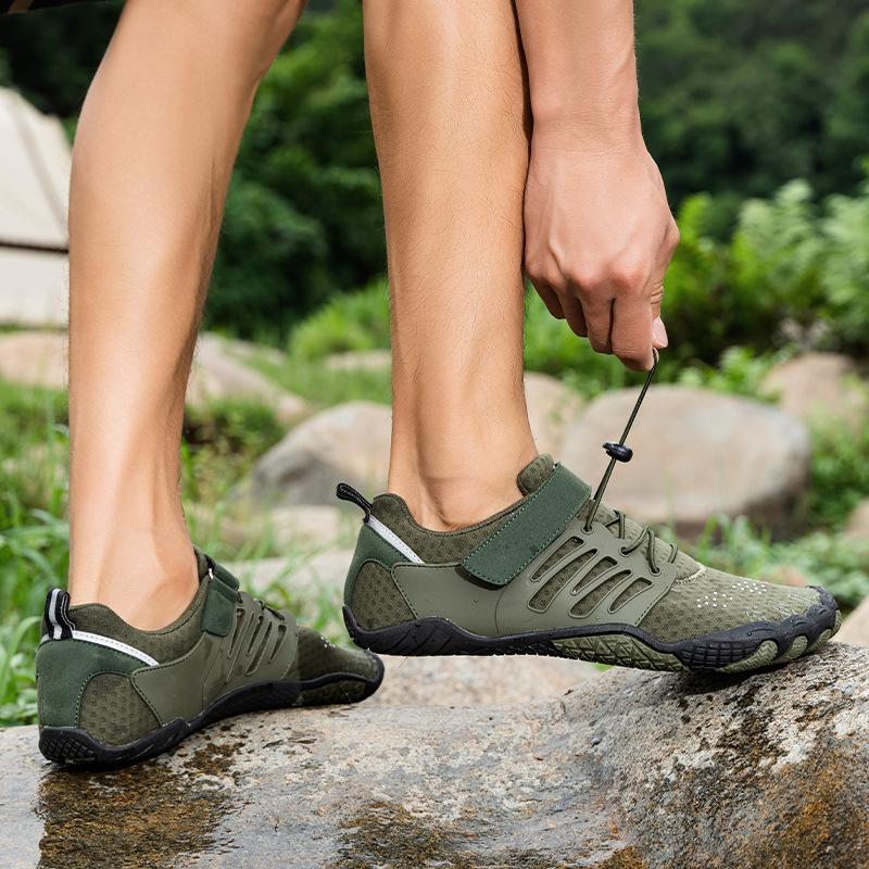 PLUS Export Schuhe mit breiter Zehenpartie Outdoor Sommer Fitness U-förmige Ferse Leichtgewichtige weiche Sohle Freizeit-Sportschuhe