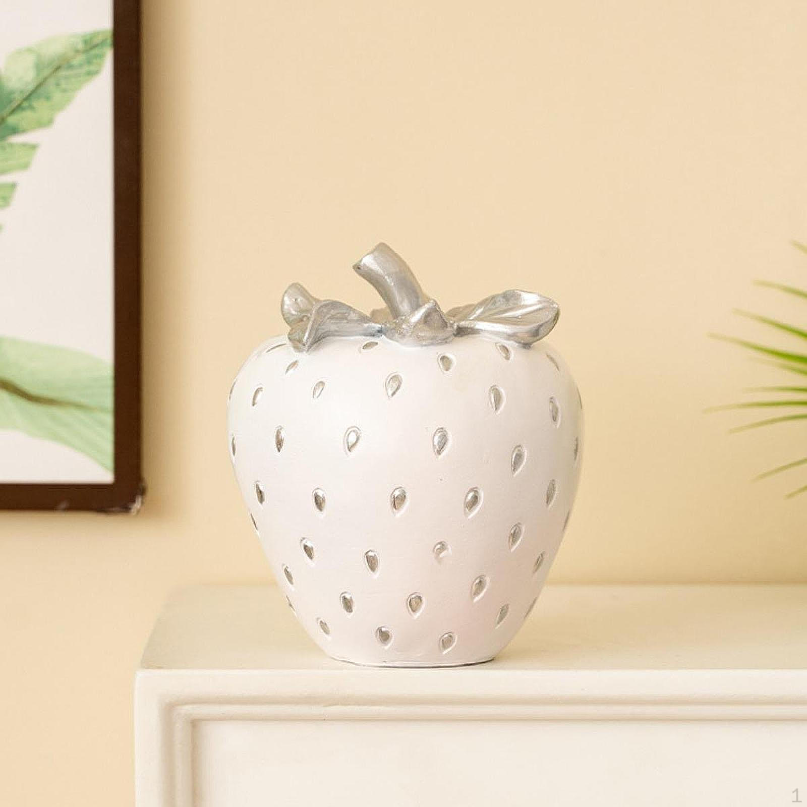 

Модель фигурки клубники для домашнего декора и демонстрации подарков