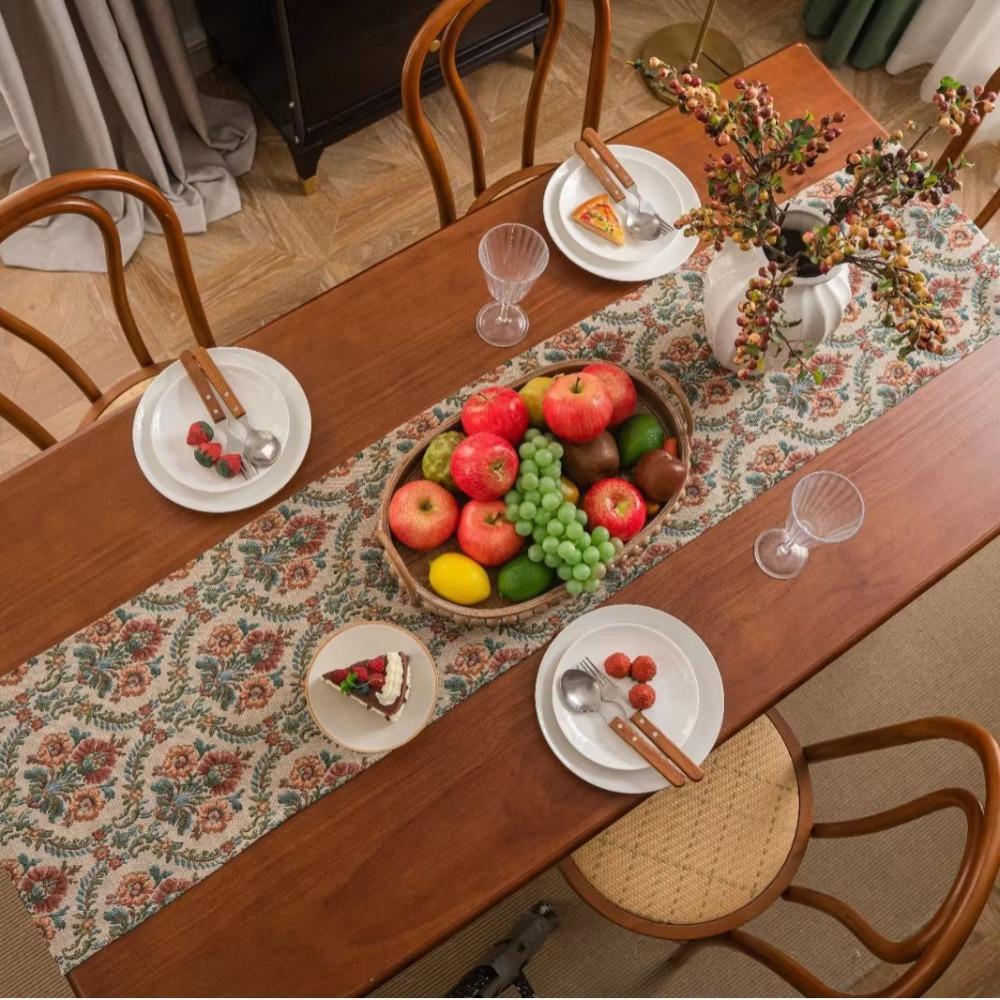 Elegant Vintage Jacquard Table Runner Flower Pattern with Tassel Tablecloth Thickened Table Cover New Year