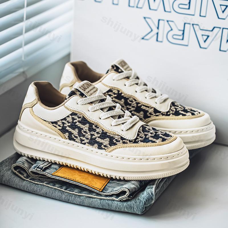 

Fashion 2025 Spring New Breathable Men s Casual Shoes Comfortable Versatile Fashion Trend Niche Design Thick Soled Sport Chunky sneakers 39 бежевый