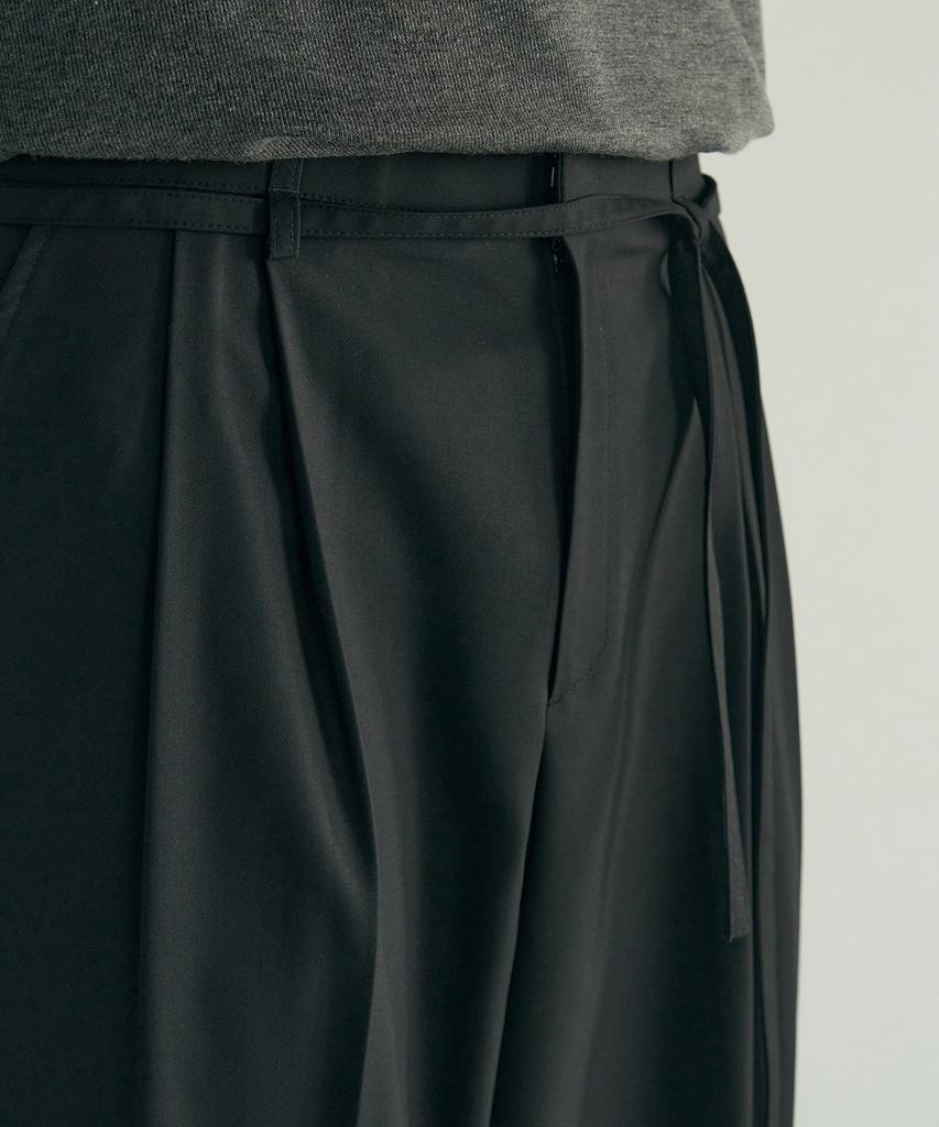 ROTEMBER [Derek X Rotember] Belted Two-Tuck Wide Slacks [ 2 Colors ]