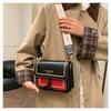 Borsa a Spalla in Ecopelle Street Style, Piccola Borsa a Tracolla Quadrata con Dettagli di Cucitura per Donna