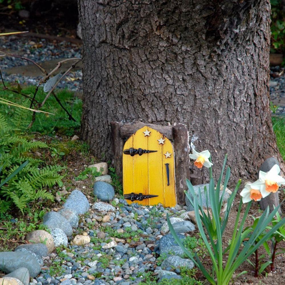 Creative Miniature Wooden Door Engraved Design Yard Art Statue Gift Windows Door Figurines