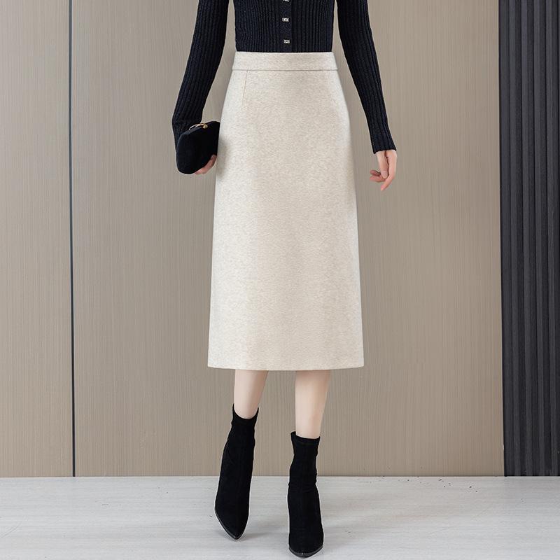 2025 Woolen High Waist A-Line Mid-Length Skirt for Women - Autumn/Winter Hip-Wrap Style