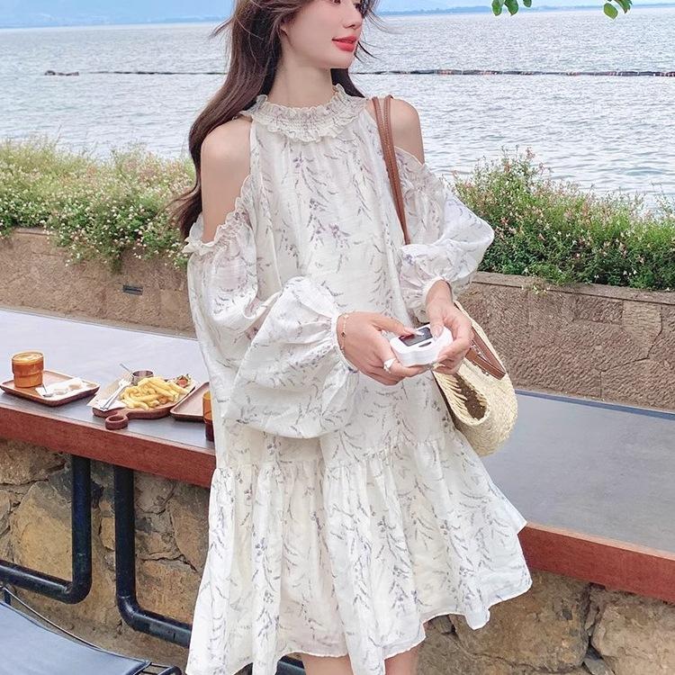 Off-the-shoulder floral dress women's summer 2026 new temperament gentle and cold feeling holiday style loose and thin skirt