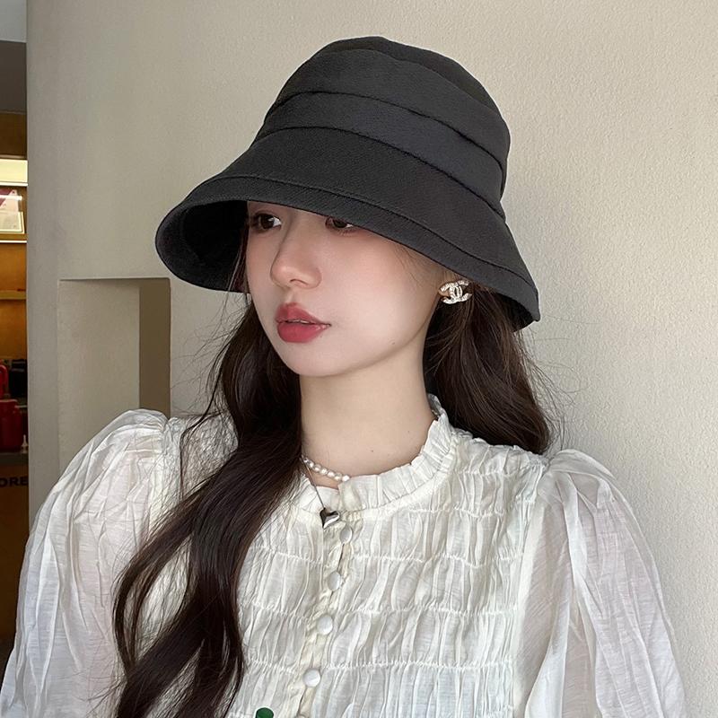 Autumn and Winter Literary and Leisure Bucket Hat, Sunscreen Visor, Front Length and Rear Short Hat Can Be Folded