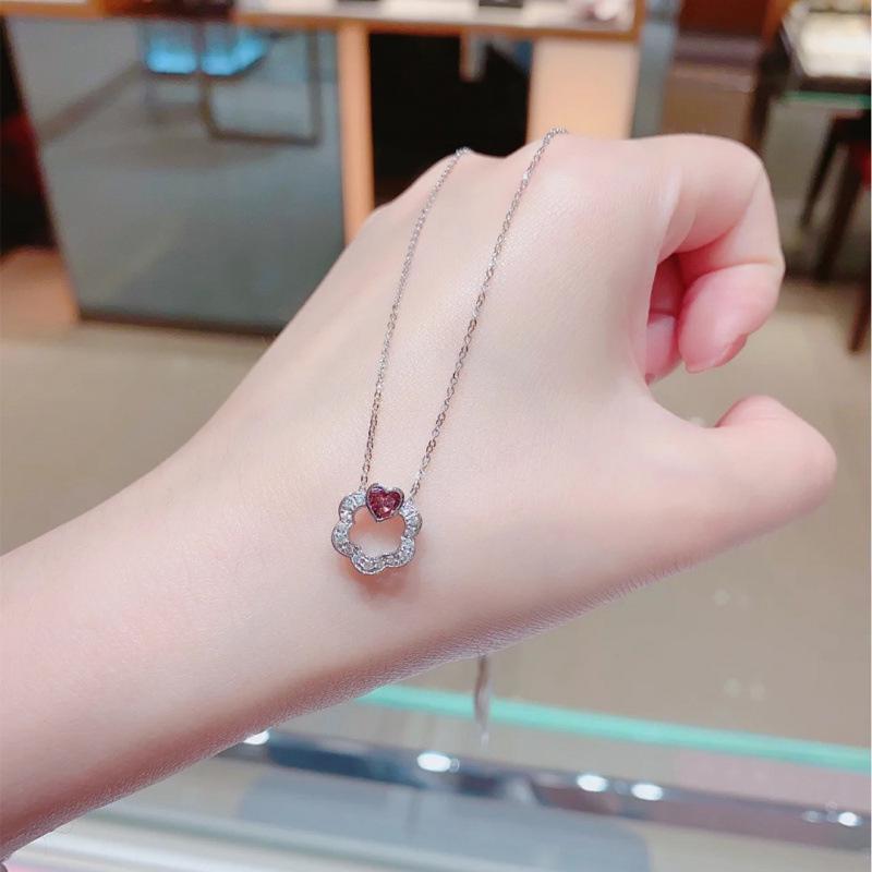 Non-Fading Pink Heart Zirconia Necklace - Cherry Blossom Summer Clavicle Chain with Diamond Inlay for Women