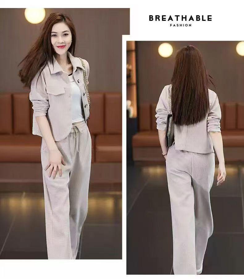 Trendy Fleece-Lined Slim Fit Women's Two-Piece Set: Autumn/Winter 2025 Jacket & Pants
