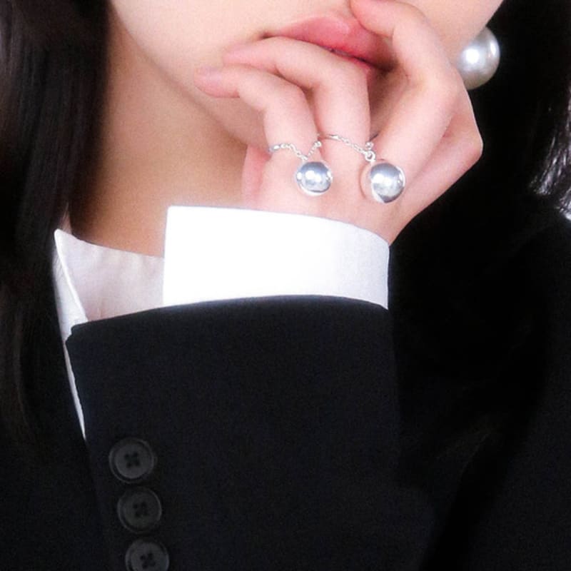 Baked Alaska Big Ball Drop Ring - S