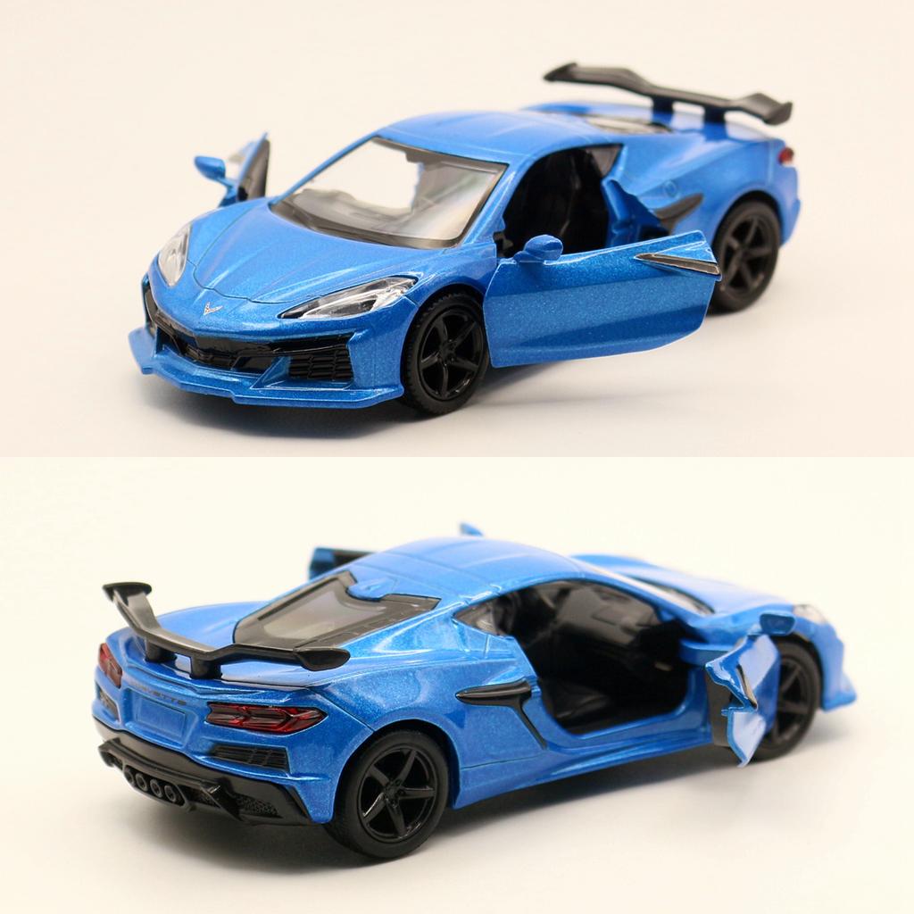 1/36 Chevrolet Corvette Z06 Toy Car Model for Children RMZ CiTY Diecast Racing Miniature Pull Back Collection Gift for Kid Boys