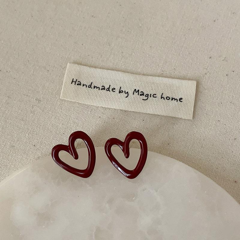 Ankola Red Oil Dripping Empty Love Stud Earrings Women'S Retro Light Luxury Elegant Fashion Temperament Versatile Earrings