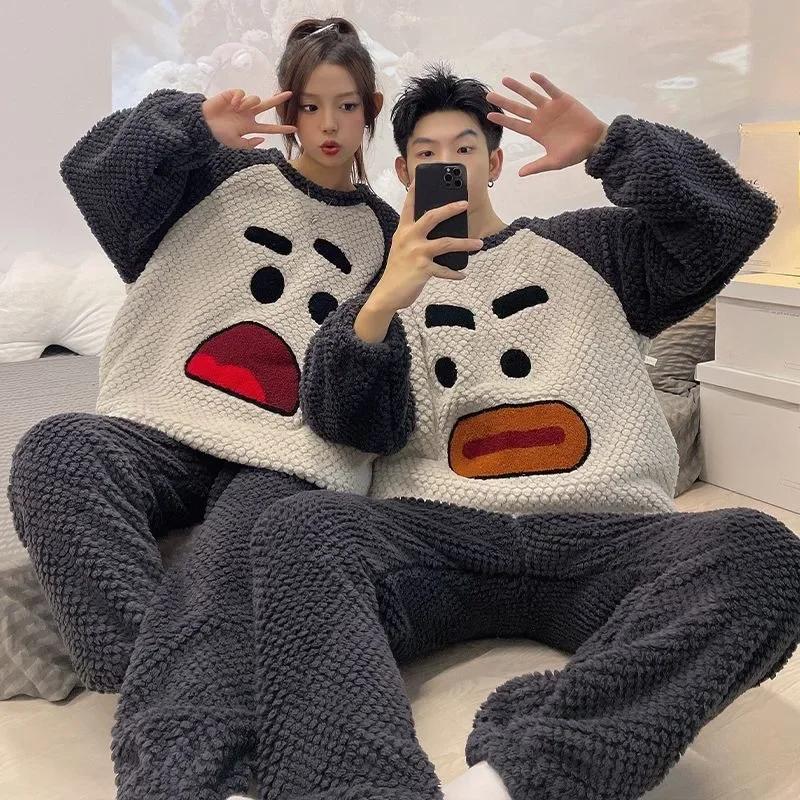 New Coral Velvet Couple Pajamas Women Thickened Autumn Winter Sleepwear Plus Velvet Flannel Men Round Collar Homewear Suit