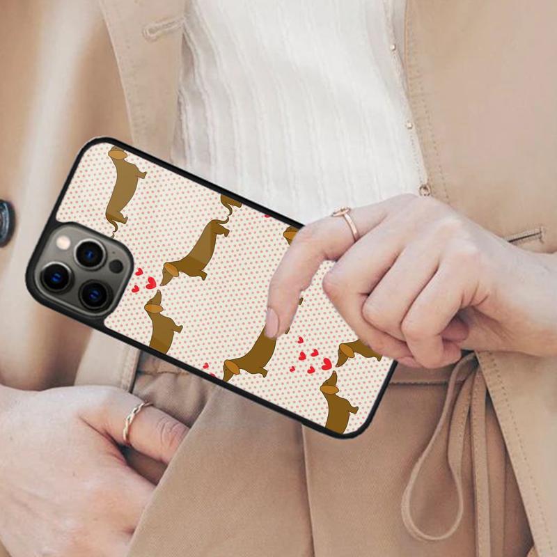

Chocolate Dachshund Cartoon Wiener Dog Magnetic Phone Case For iPhone 17 Air 16 14 13 12 Pro Max 15 Plus Wireless MagSafe Cover iPhone 13mini
