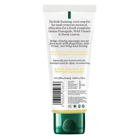 Biotique Pineapple Oil Control Foaming Face Wash | Hydrates Dry Skin | 100% Botanical Extracts | Suitable for All Skin Types | 150ml