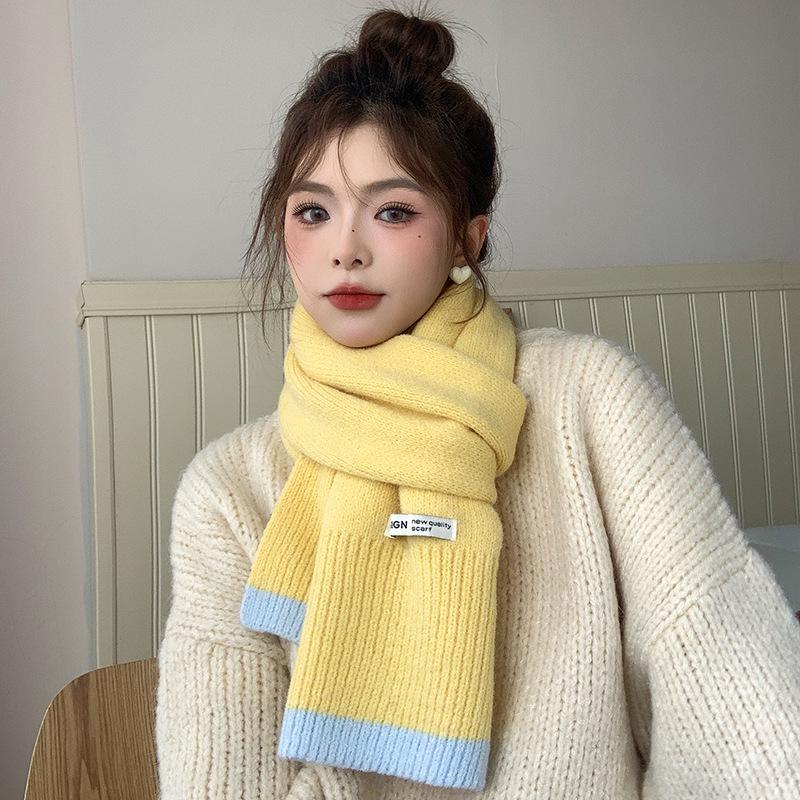 Japanischer und koreanischer Strickwollschal für Damen - Warmer Winter-Nackenwärmer, Perfektes Neujahrs-Rot-Weihnachtsgeschenk