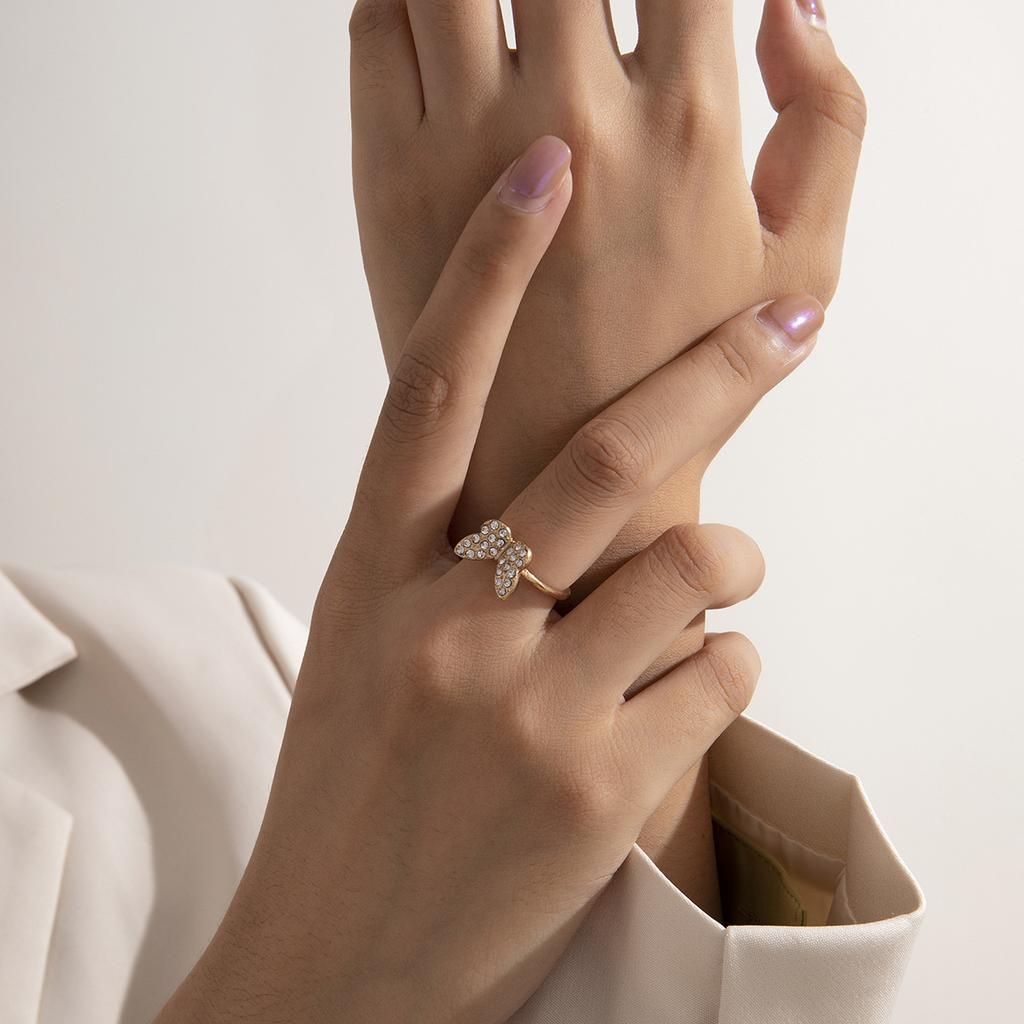 Temperament Diamond-set Versatile Geometric Jewelry, Simple and Slightly Inlaid Butterfly Style Versatile Ring