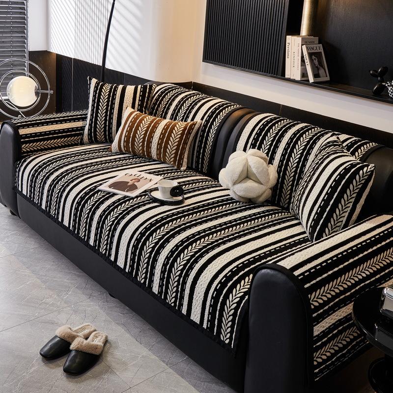 French Light Luxury High-End Chenille High-Count And High-Density Sofa Cushion, All-Season Non-Slip Seat Cushion Cover Cover Cloth Towel