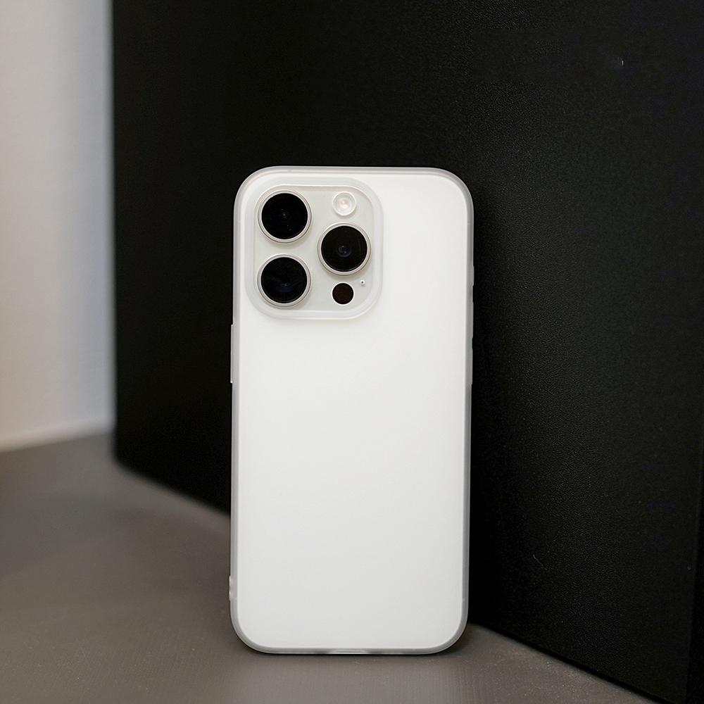 Luksusowe Matowe Miękkie Silikonowe Etui Na iPhone 16e 16 15 14 13 Pro Max Plus Mini Przezroczyste Ultra Cienkie Etui Jednolita Czarna Tylna Pokrywa