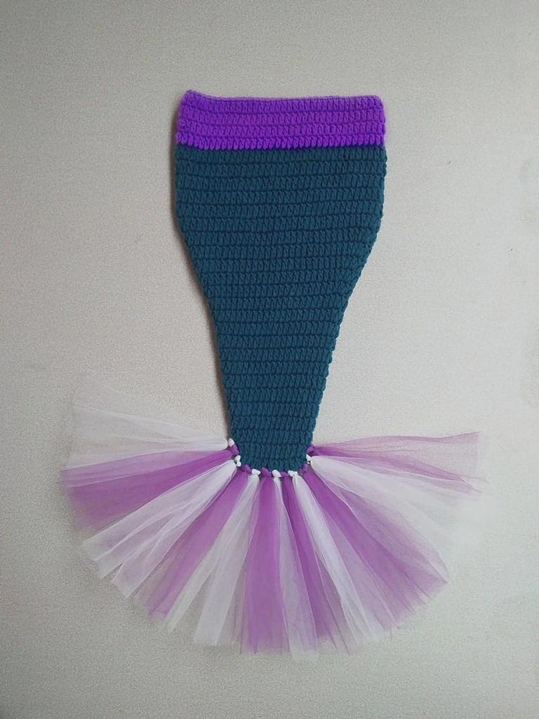 Newborn Baby Mermaid Knit Sweater Photo Outfit with Pearls