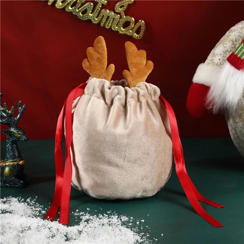 5Pcs Reusable Velvet Christmas Gift Bags with Drawstring Reindeer Santa Claus Design for Candy Biscuit Party Decor Christmas Eve as show