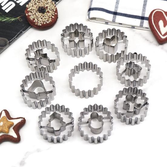 9Pcs Christmas Stainless Cookie Cutters