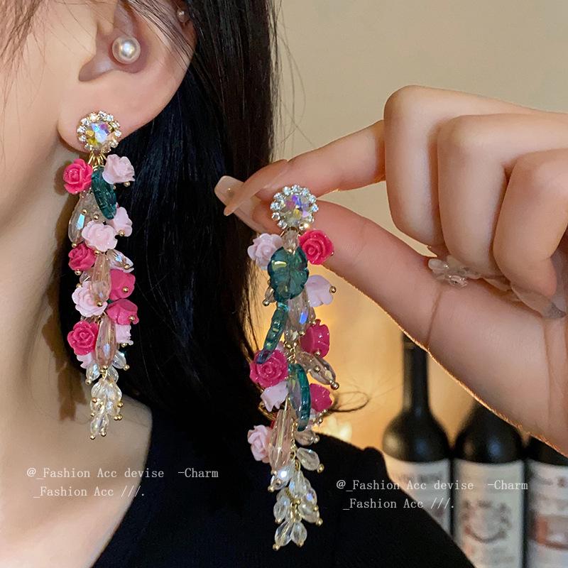 Silver Needle Diamond Inlaid Tassel Crystal Earrings – European & American Luxury Design with High-End Style & Elegant Temperament