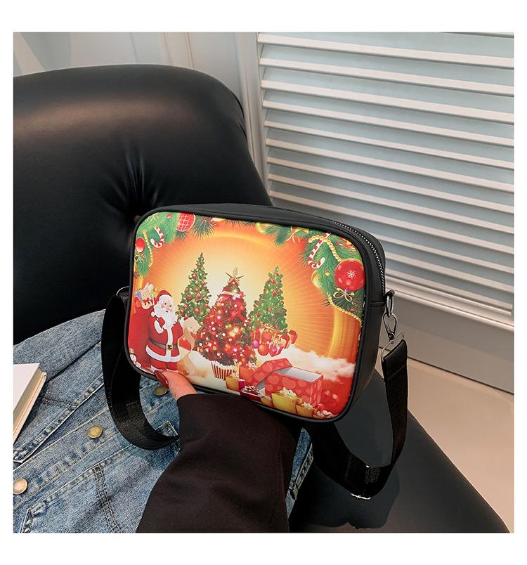

This year s popular small square bag 2024 winter new women s bag Halloween graffiti shoulder bag personalized casual messenger bag