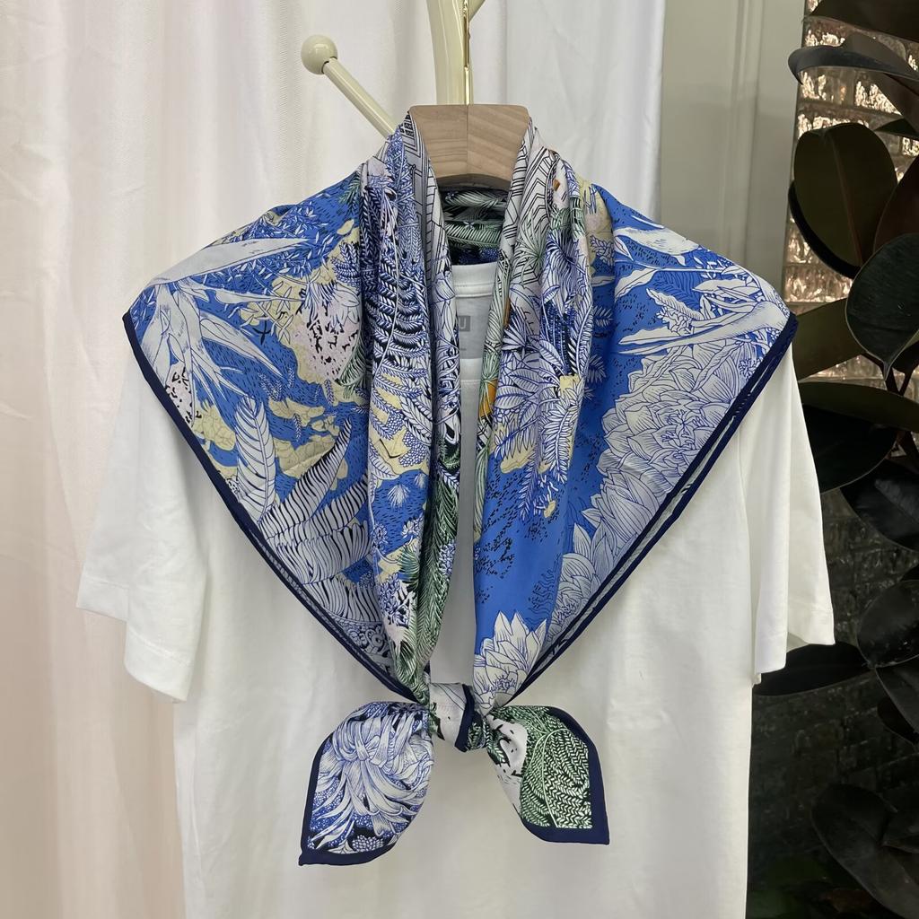 New European  American and Korean Printed Silk Scarf with Large Square Scarf Versatile High-end Twill Sunscreen Decorative Shawl Scarf for Women