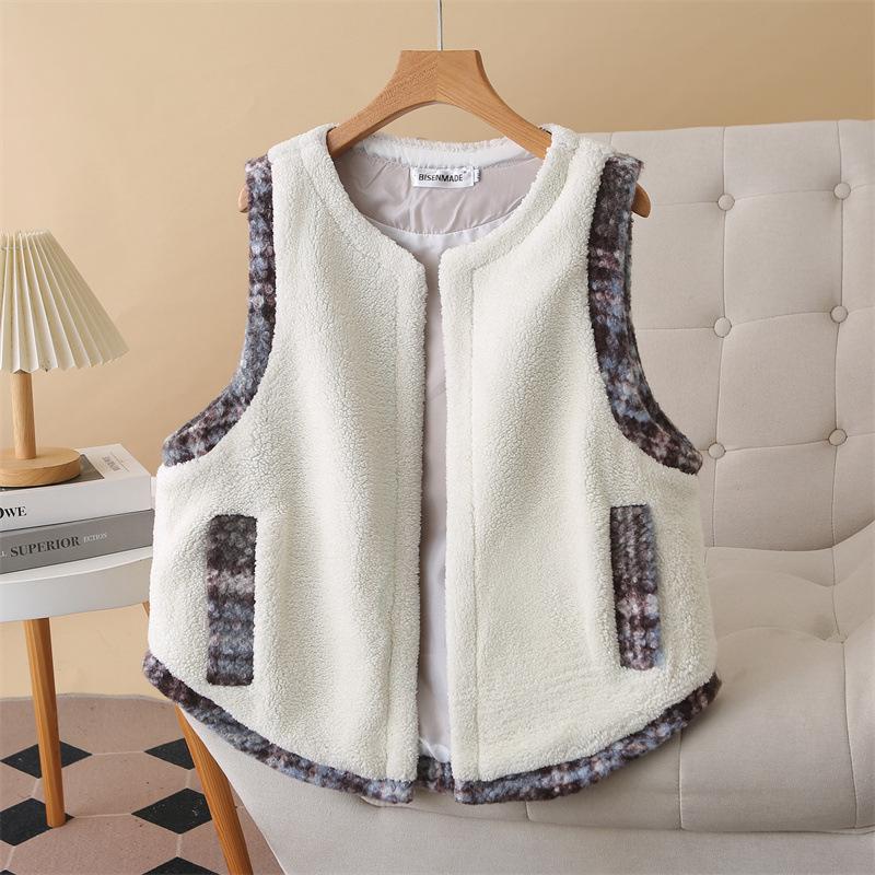 

2025 Plus Size Women s Plaid Patchwork Vest - Autumn/Winter Faux Alpaca Wool, Sleeveless & Button-Free 3XL бежевый