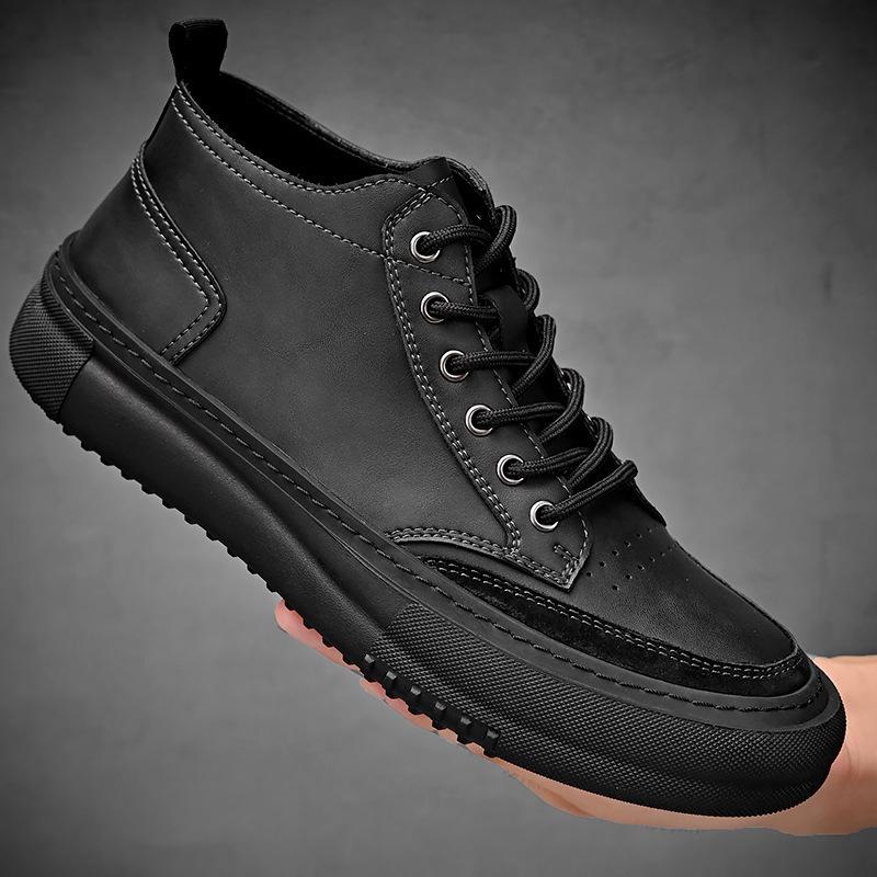 Autumn and Winter New Fashion Leather Board Shoes 2025 High-top Lace-up Casual Shoes Outdoor Sports Platform Trendy Men's Shoes