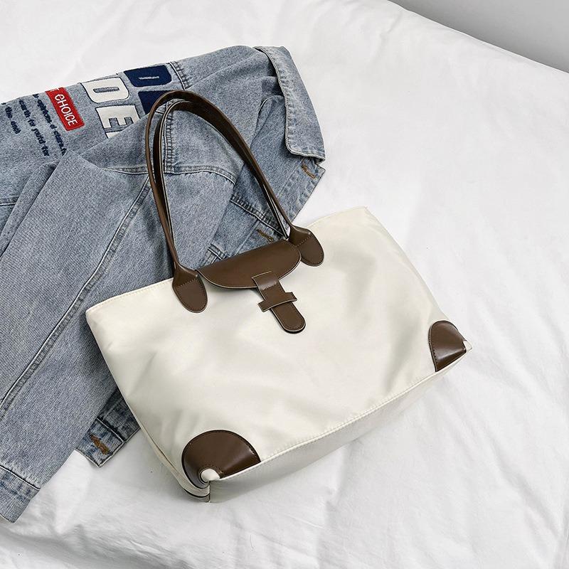 Designer Luxury Nylon Women's Bag  Light Color Contrast  Large Capacity  One Shoulder Shopping Bag