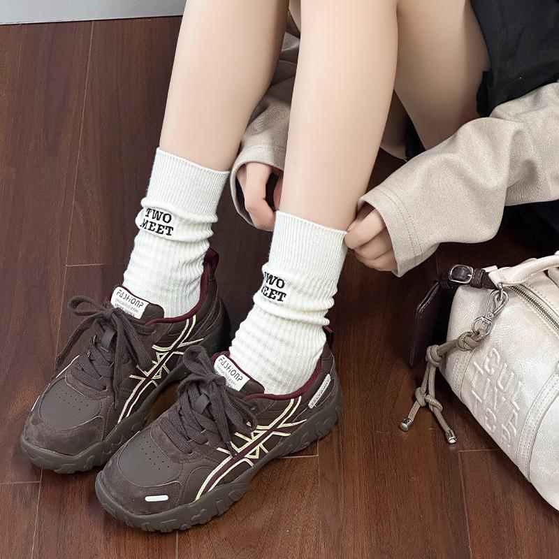 Casual sports shoes women's autumn new thick-soled heightening outdoor mountaineering lightweight breathable little white shoes