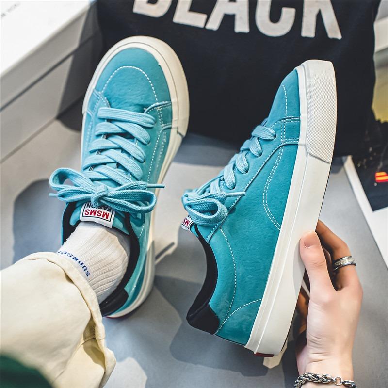 New Trendy Sports Shoes for Man Classic Comfortable Flat Shoes High-grade Anti-slip Skate Shoes Soft-soled Walking Shoe Students