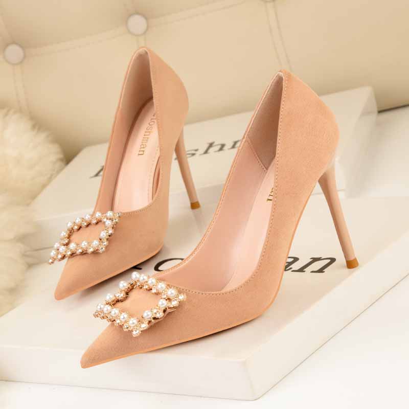 Fashion New 2025 Pointed Toe Buckle High Heels for Women Sexy Wedding Shoes Thin Stiletto Heel Dress Pumps with Pearl Detailing Size 41