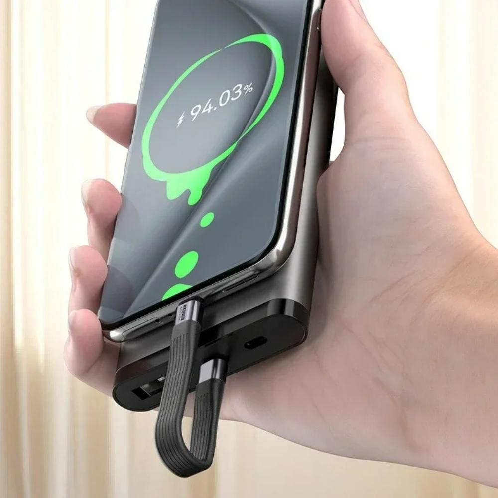 40Gbps Type C Cable 240W Fast Charge USB4 Type C To C with Keychain for Galaxy IPhone 15 Pro Max IPad Mac 8K 60Hz Video Output