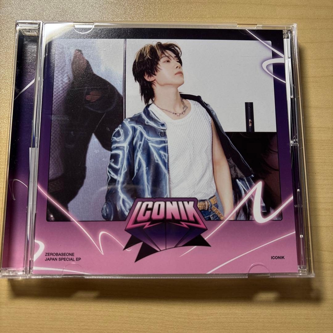 

[USED] ICONIK: JAPAN SPECIAL EP with serial number