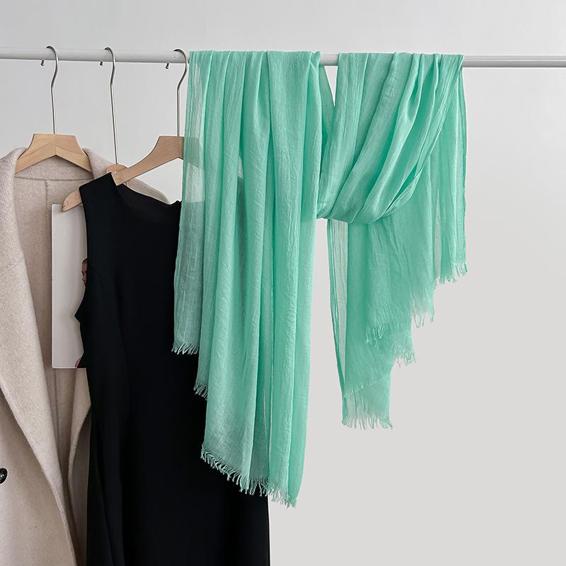 Cotton and linen scarf, fashion, literary style, solid color, linen scarf, women's air-conditioned room, shawl, and sunscreen silk scarf outside.