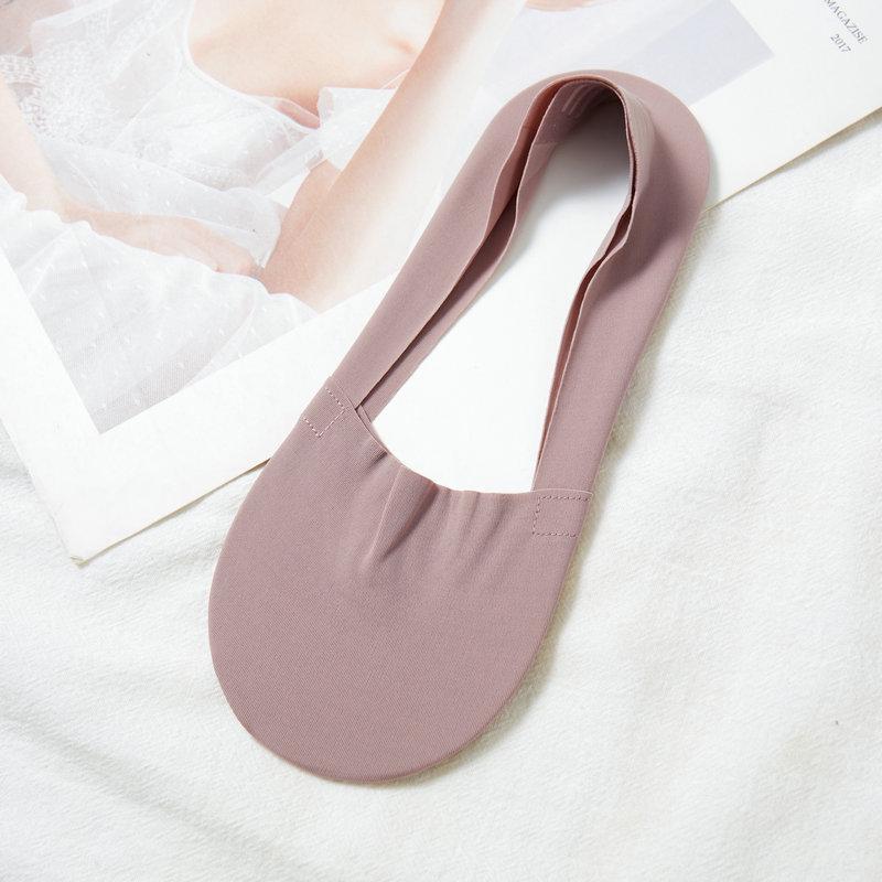 Women's Ice Silk Low-Cut Seamless Socks – Anti-Slip Invisible Spring/Summer Short Socks