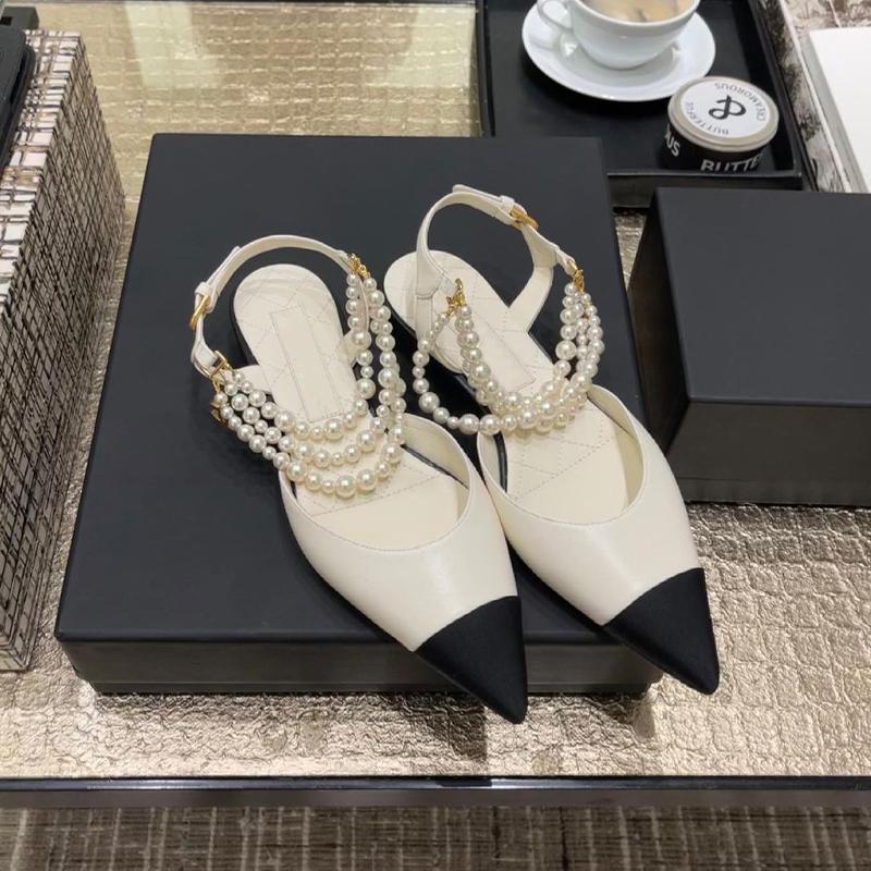 

Little Fragrant Mary Jane Shoes 2025 New French Retro Baotou High Heels Pearl Chain Matching Color Pointy Flat Shoes 34