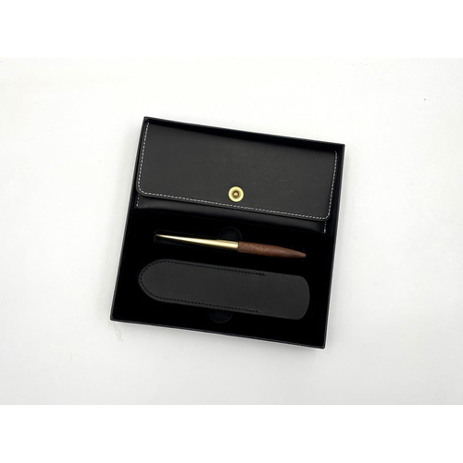 

Намиб Дизайн Студия Шариковая ручка LOG Шариковая ручка Набор с держателем для карт Черный 1,0 мм PC201-BLACK чёрный