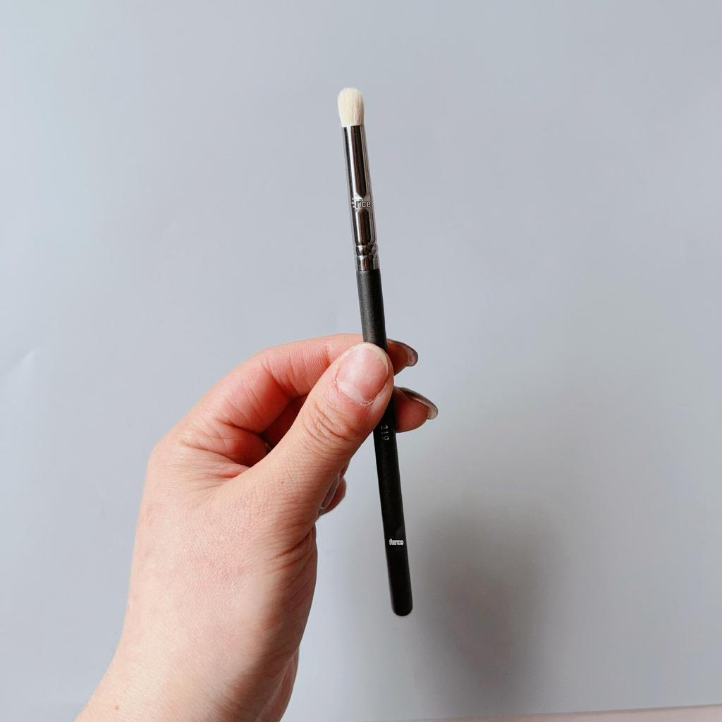 Bi Jia Complete Makeup Brush Set: 133, 224, FB18 Powder, Blush & Eyeshadow Brushes.