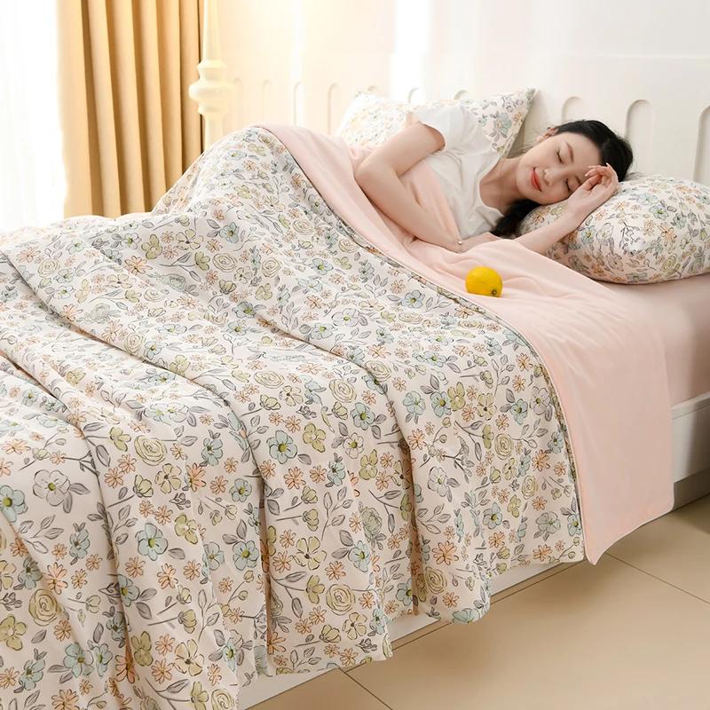 New Prints Ice Silk Summer Quilt Soft Silky Lightweight Cool Feeling Blanket for Bed Double Side Cooling Fabric Comforter Duvet