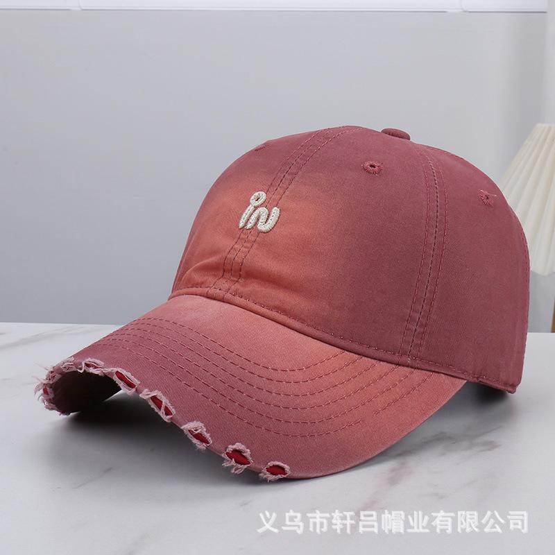 Edged letter embroidered baseball cap for men and women, spring and summer outdoor travel, small peaked cap, sun protection cap