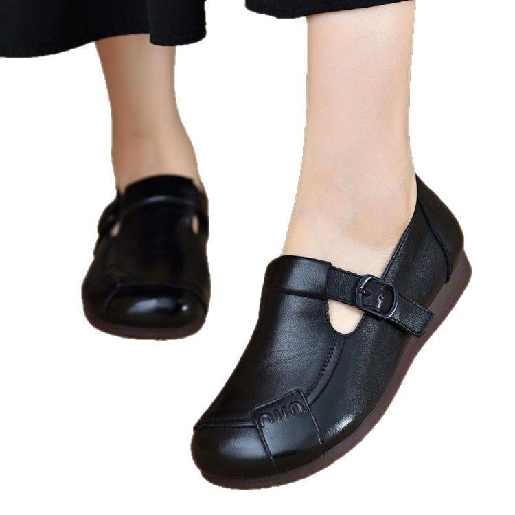 Retro women's shoes spring new comfortable beef tendon sole single shoes non-slip flat sole soft sole middle-aged and elderly mother casual leat