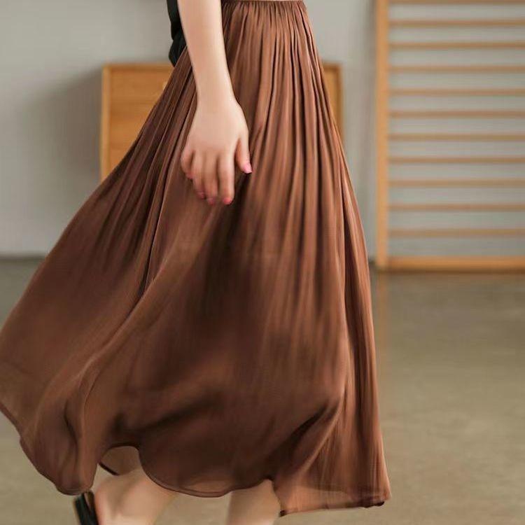 

Элегантная и модная макси-юбка песочного цвета с высокой талией и складками на лето one size