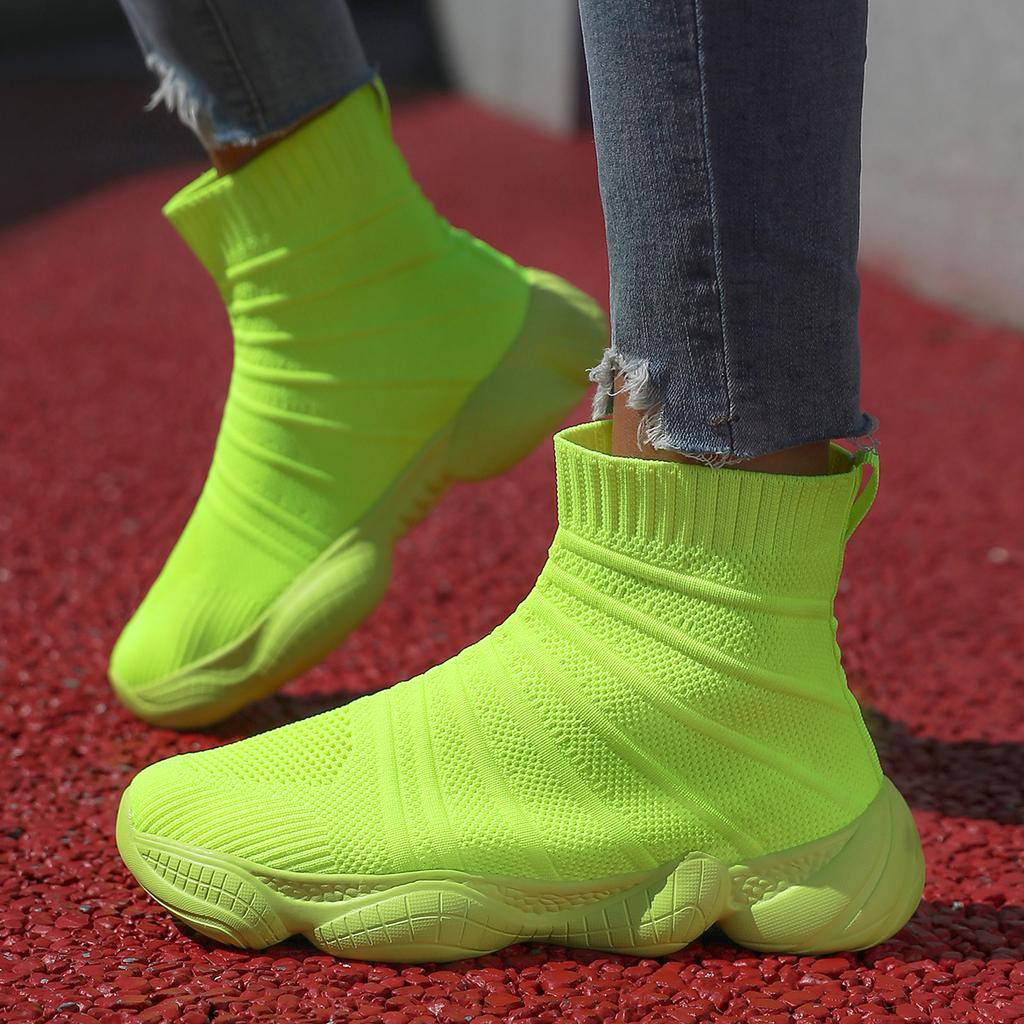 Frühling und Herbst neue fliegende gewebte Übergröße Freizeitsportschuhe High-Top atmungsaktiv rutschfest Paar Übergröße Stiefeletten